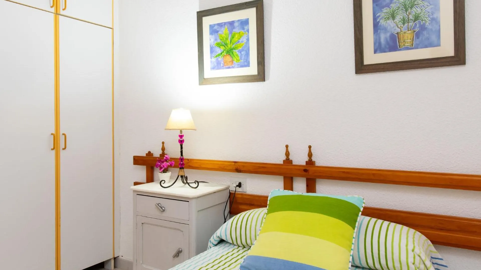Apartment Happy House By Interhome Almunecar